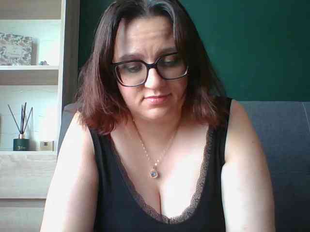 sensualParis webcam