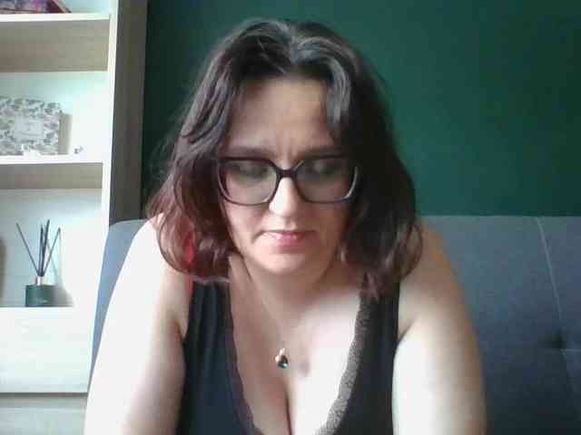 sensualParis webcam