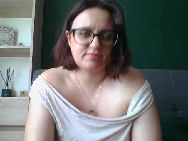 sensualParis webcam