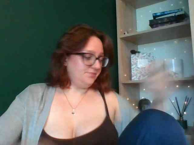 sensualParis webcam