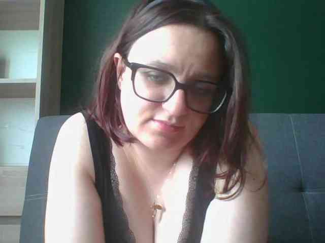 sensualParis webcam