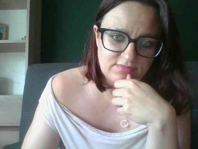 sensualParis webcam