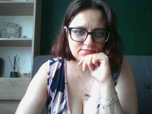 sensualParis webcam
