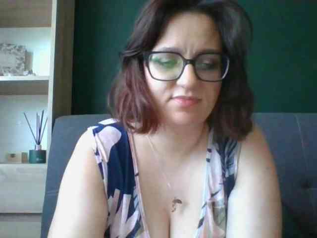 sensualParis webcam