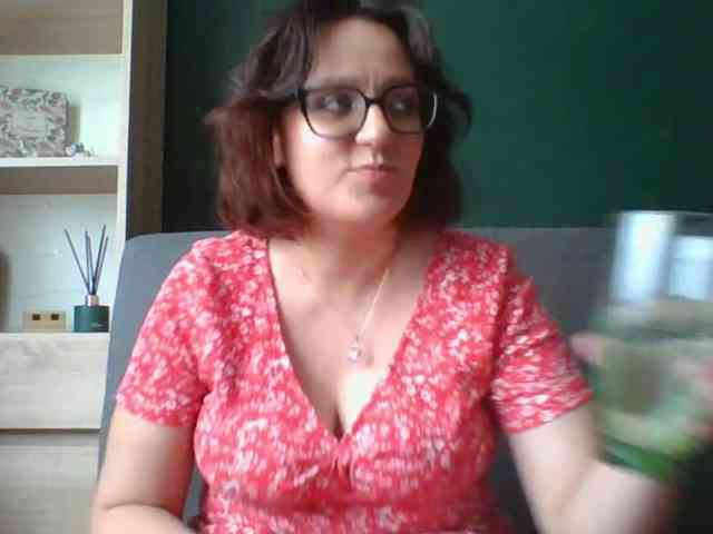 sensualParis webcam