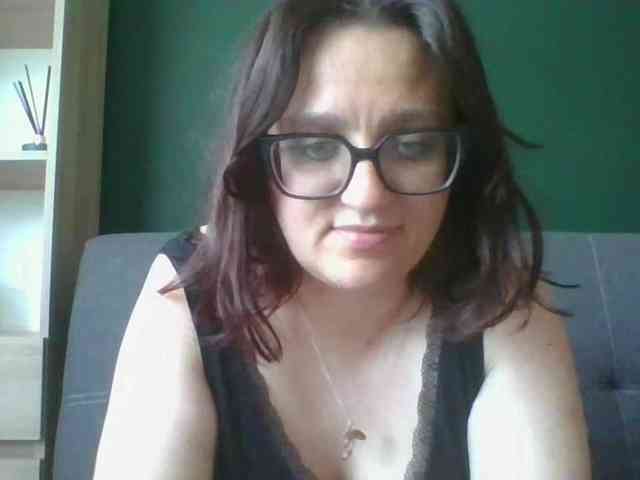sensualParis webcam