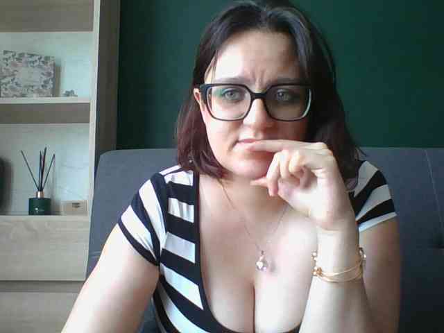 sensualParis webcam