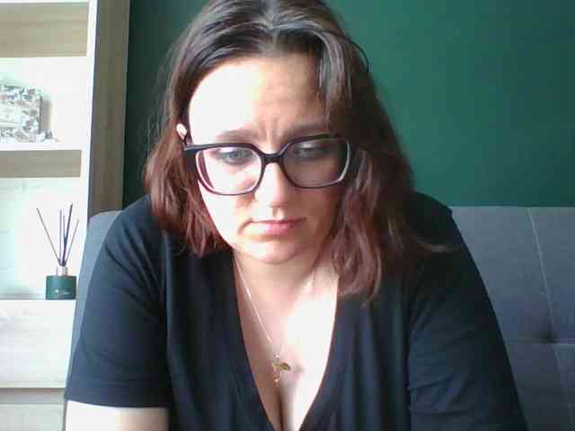 sensualParis webcam