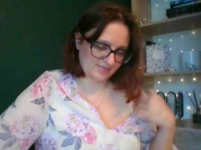 sensualParis webcam