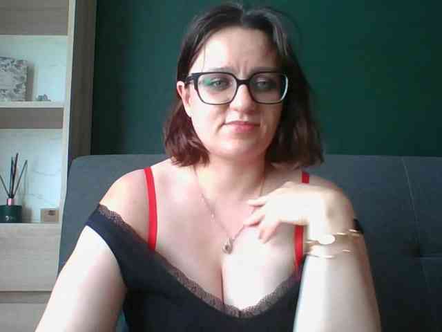 Model: sensualParis