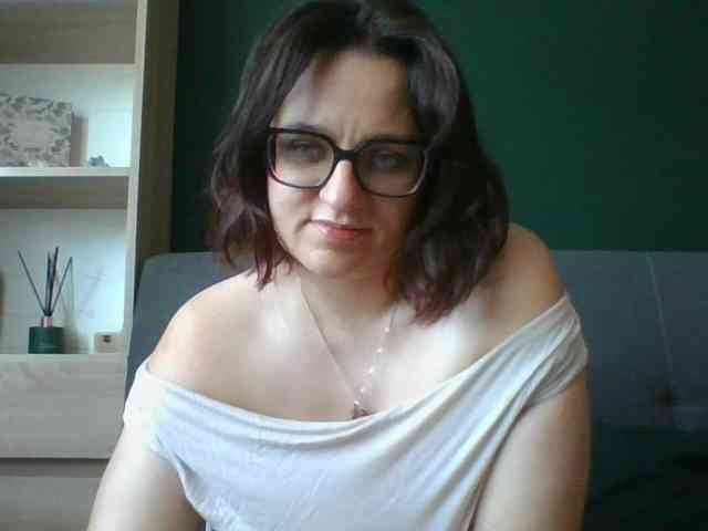 sensualParis webcam