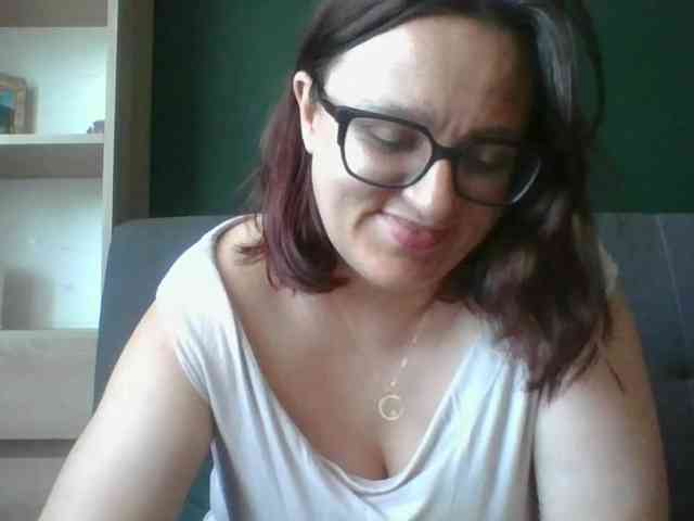 sensualParis webcam