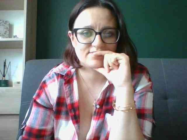Model: sensualParis
