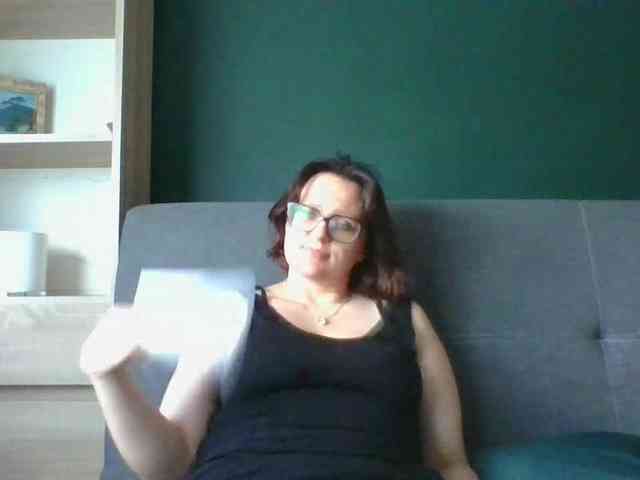 sensualParis webcam