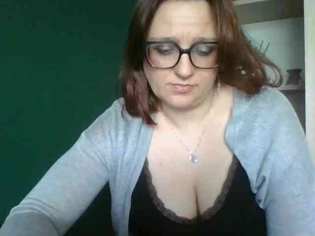 Model: sensualParis