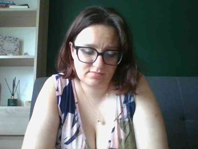 sensualParis webcam