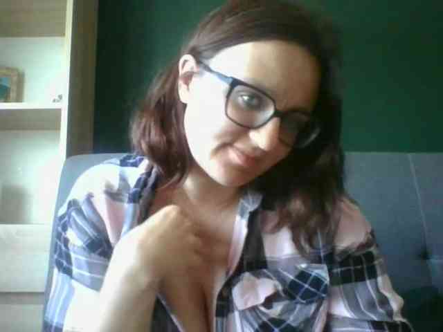sensualParis webcam