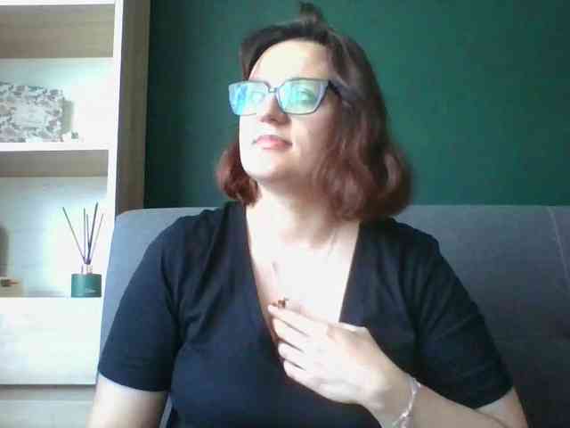 sensualParis webcam