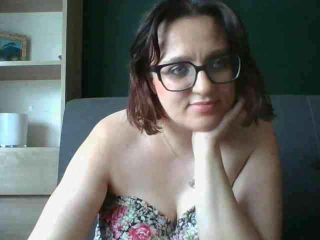 sensualParis webcam