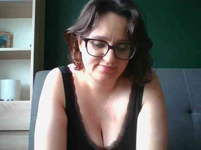 sensualParis webcam