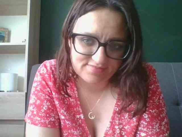 sensualParis webcam
