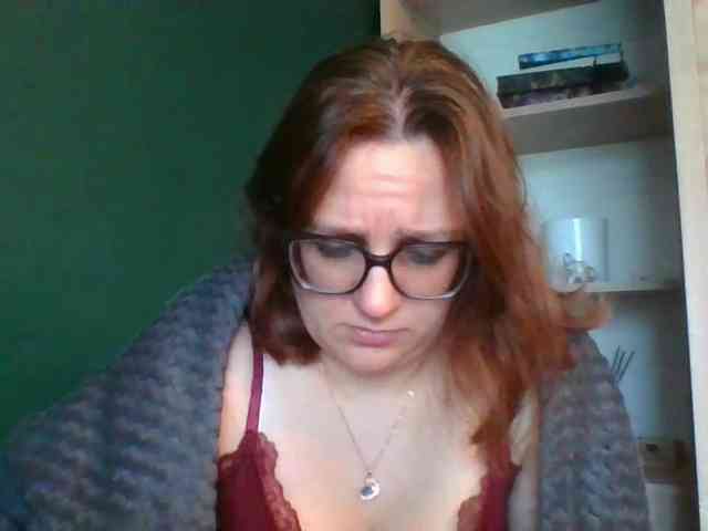 sensualParis webcam