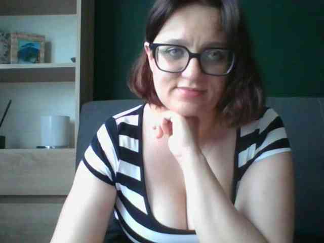 sensualParis webcam