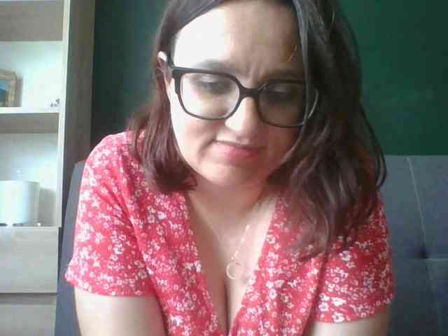 sensualParis webcam