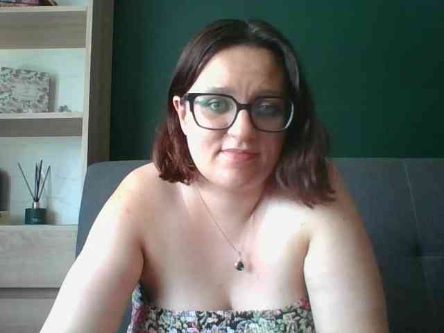 sensualParis webcam