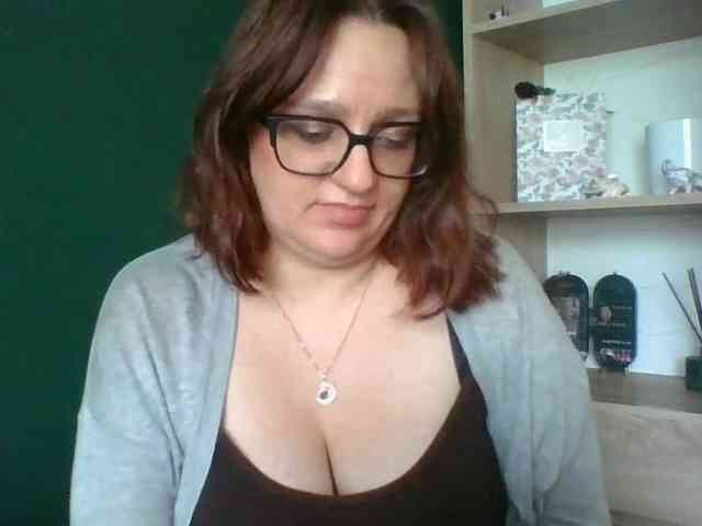 sensualParis webcam