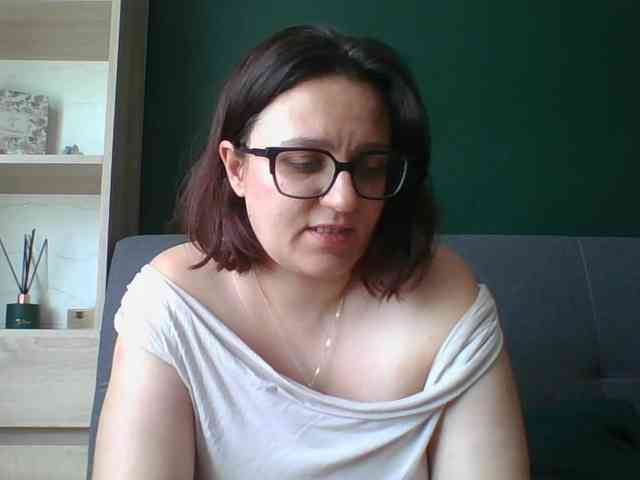 sensualParis webcam