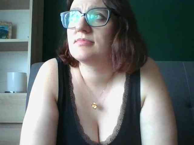 sensualParis webcam
