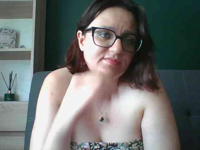 sensualParis webcam