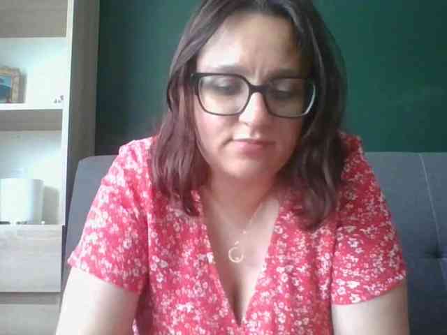 sensualParis webcam
