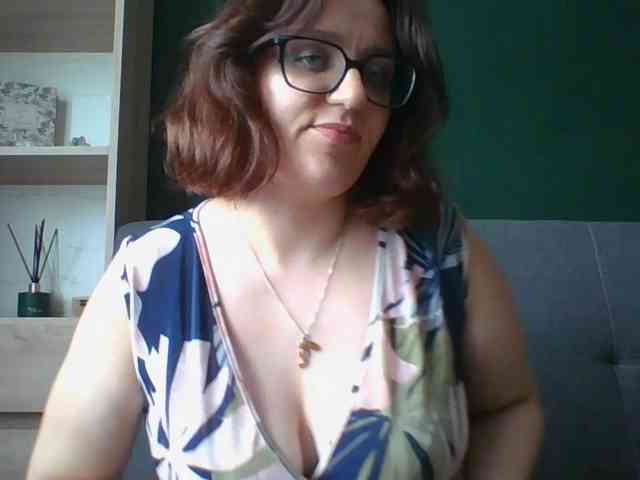 sensualParis webcam