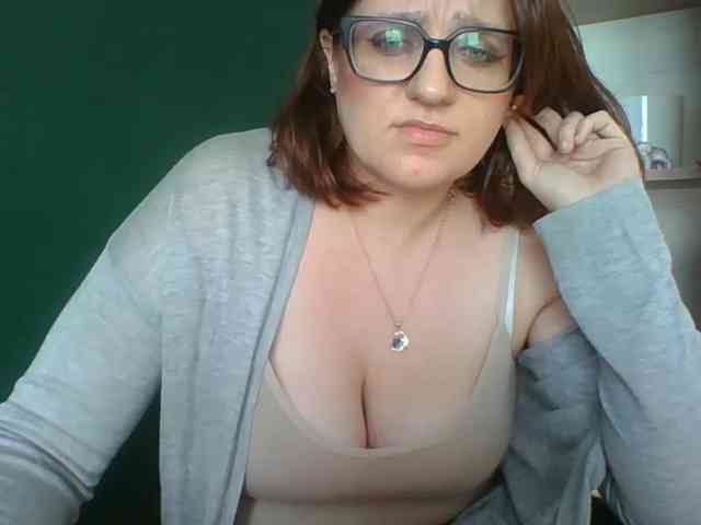 sensualParis webcam
