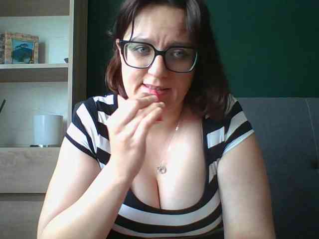 sensualParis webcam