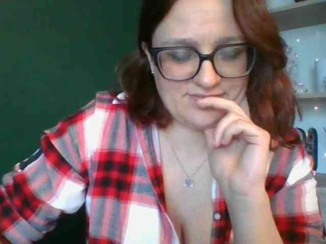sensualParis webcam