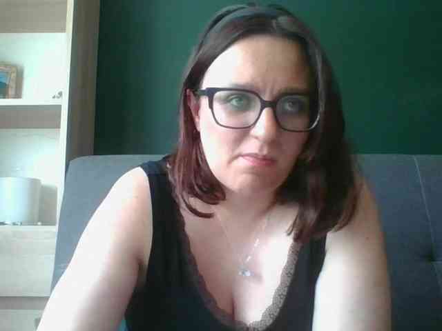 sensualParis webcam