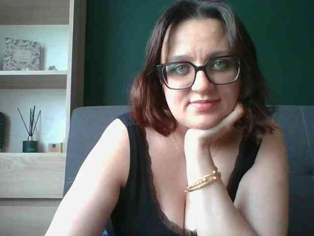 sensualParis webcam