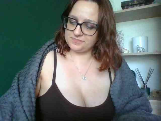 sensualParis webcam