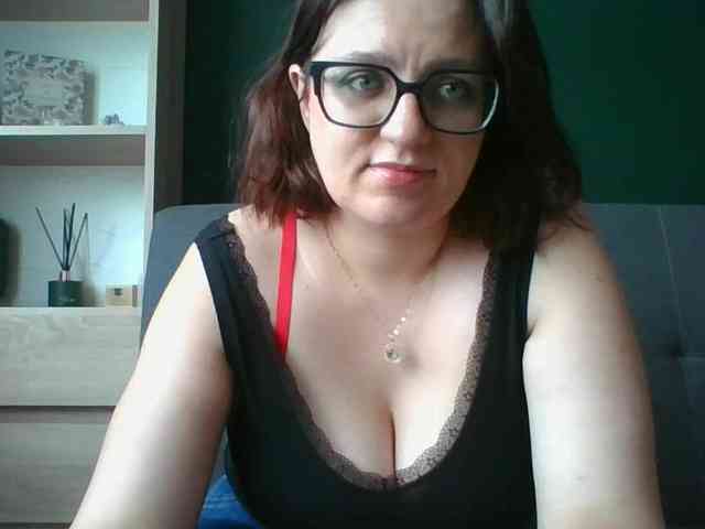 sensualParis webcam