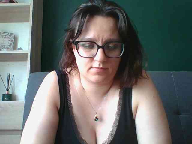sensualParis webcam
