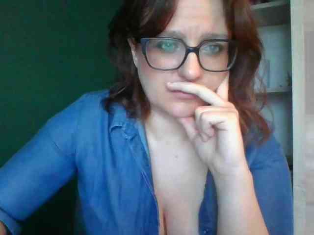 sensualParis webcam