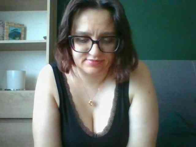 sensualParis webcam