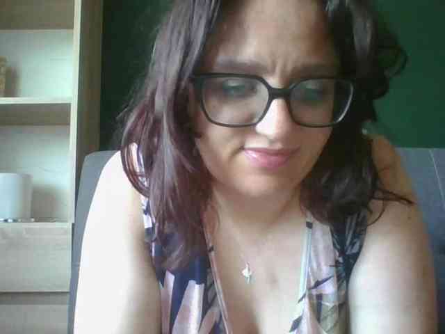 sensualParis webcam