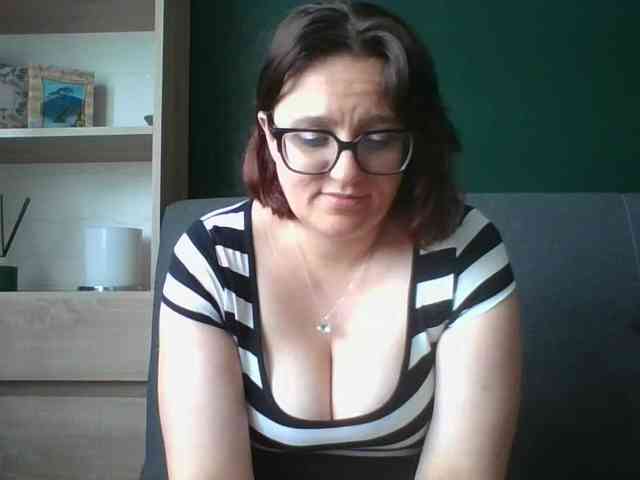 sensualParis webcam