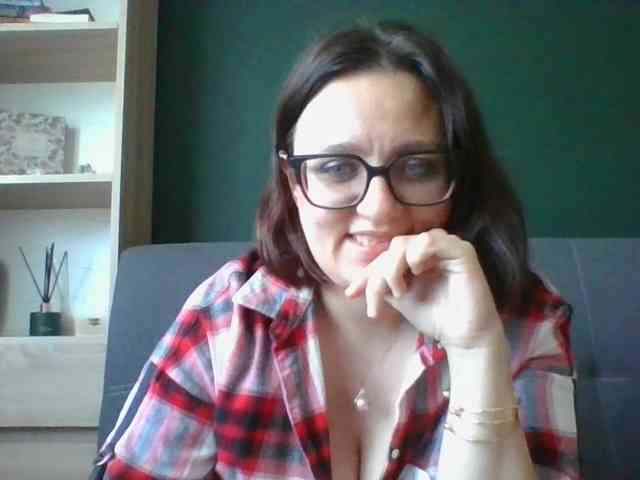 sensualParis webcam
