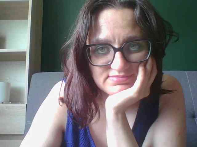 sensualParis webcam