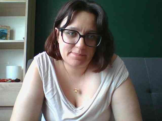 sensualParis webcam